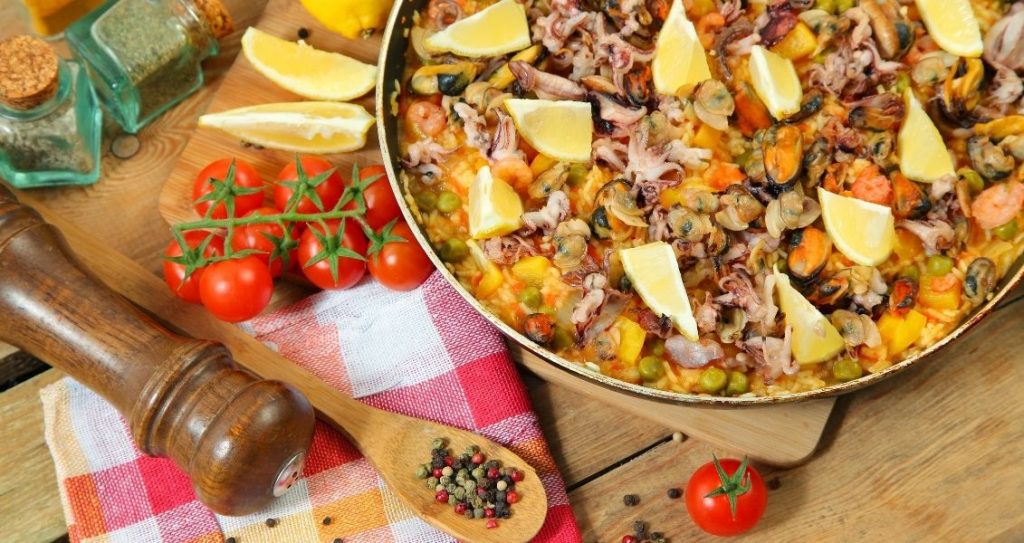 День іспанської паельї