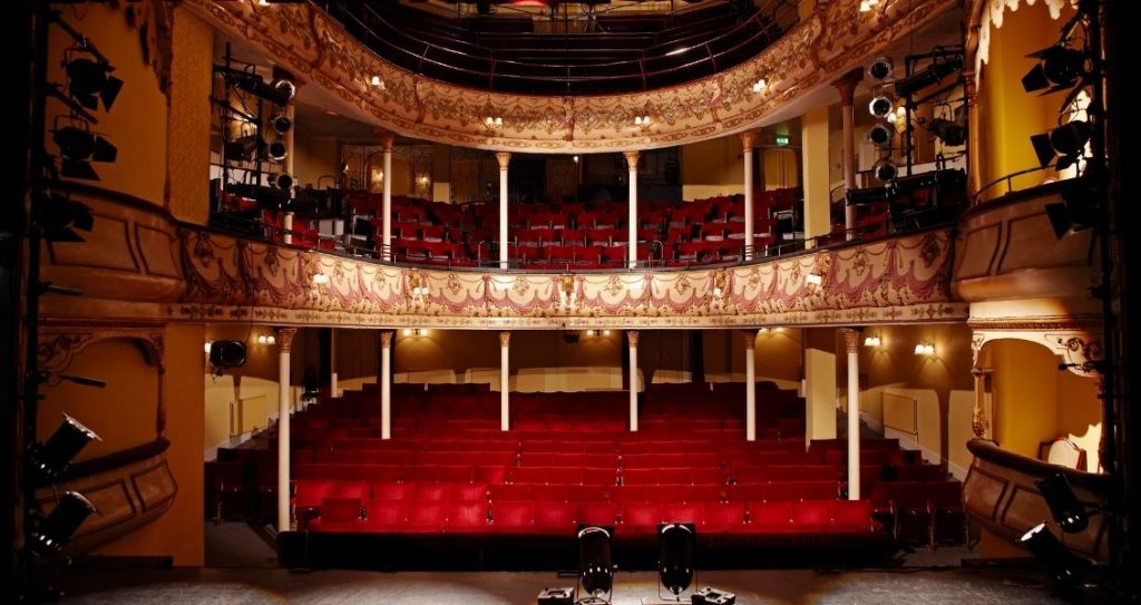 Міжнародний день театру