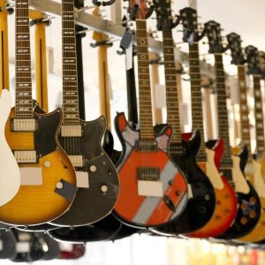 День музичних магазинів