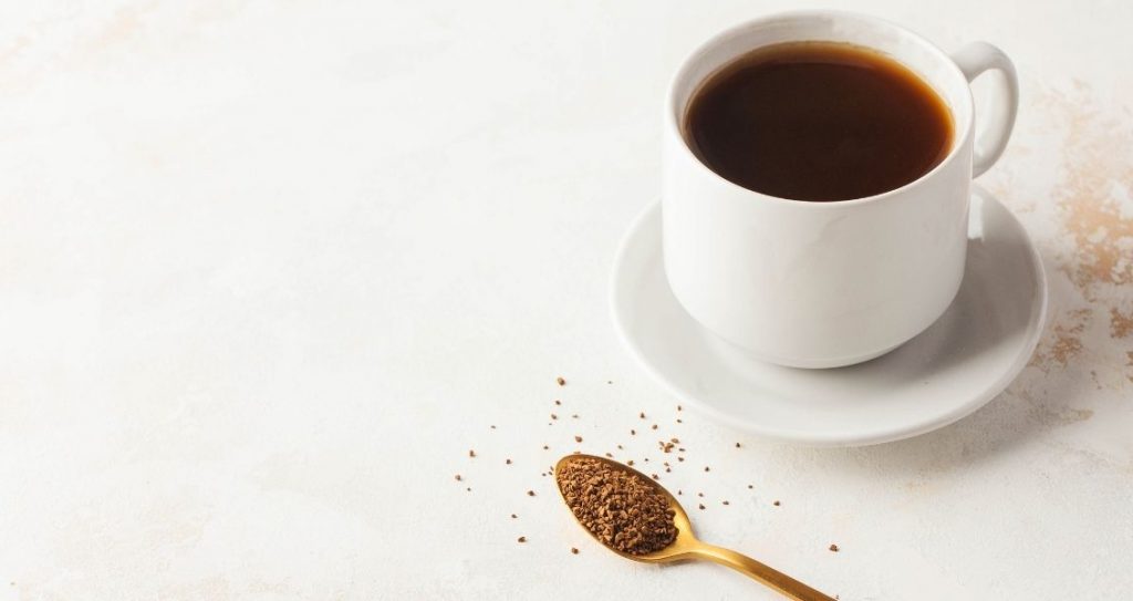 День розчинної кави