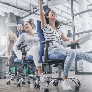 Міжнародний день веселощів на роботі