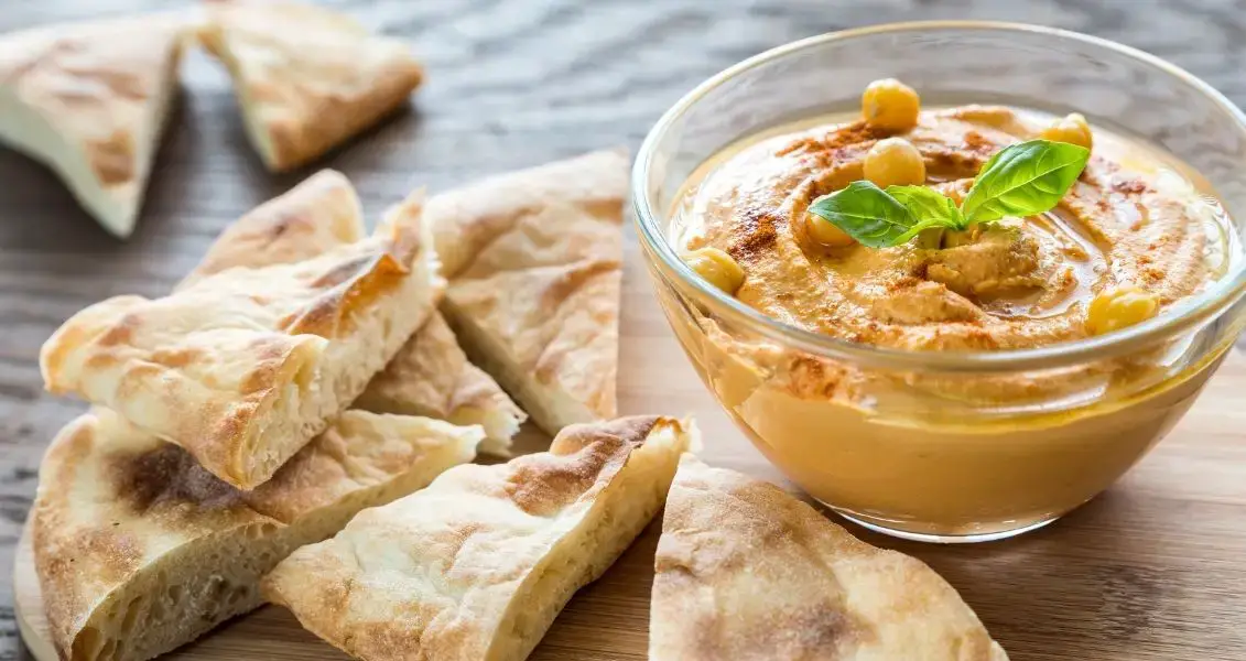 https://daytoday.ua/wp-content/uploads/2021/04/Mizhnarodnyy-den-khumusu-.jpg?ezimgfmt=ng%3Awebp%2Fngcb1%2Frs%3Adevice%2Frscb1-1