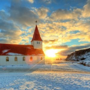 День пам'яті священномученика Євфимія Сардійського