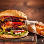 День гамбургера в США (National Hamburger Day)
