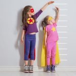 День шанування низеньких дівчат (National Short Girl Appreciation Day)