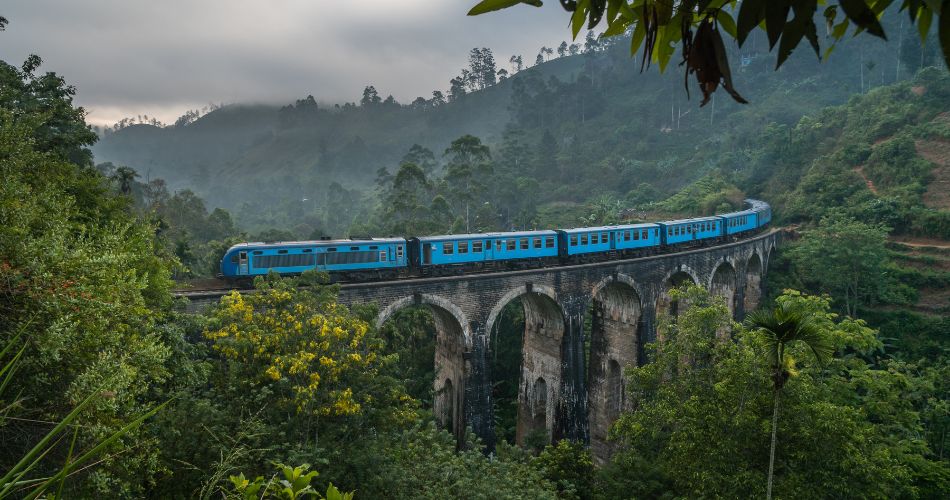 Шрі-Ланка залізнична колія