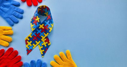 День розповсюдження інформації про аутизм серед дорослих