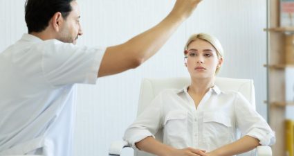 Міжнародний день здоров'я щастя та гіпнозу