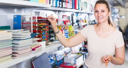 День магазину канцтоварів