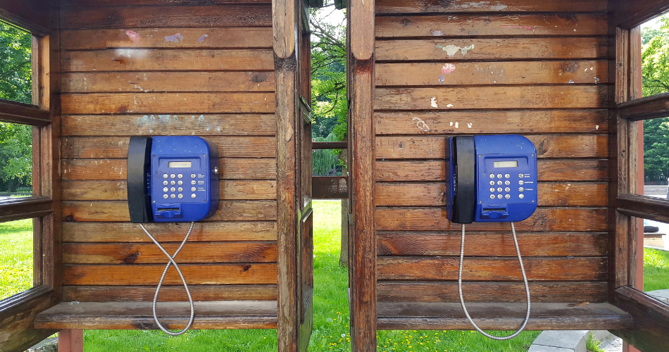 Телефонні будки в Україні